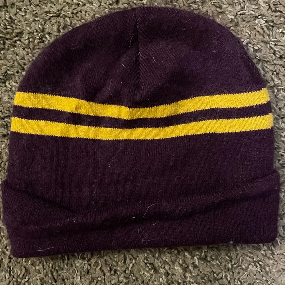 Gryffindor Kids Beanie - Burgundy and Gold